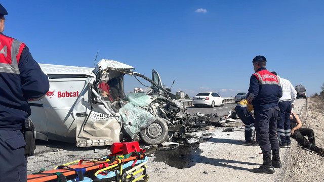 Kütahya'da arkadaşının öldüğünü duyan sürücü sözleriyle yürekleri dağladı: Kimsesi yok o çocuğun, elektro şok falan yapın