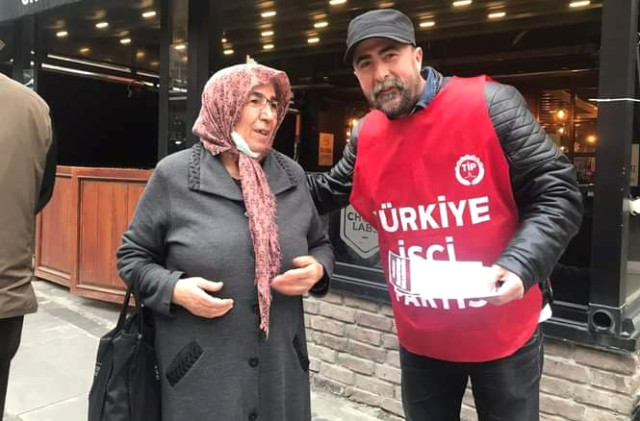 Tekel Bayileri Platformu Başkanı Özgür Aybaş, TİP'ten milletvekili aday adayı oldu