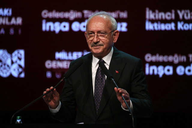 Kılıçdaroğlu ülkeyi düzlüğe çıkarmak için 4 ayaklı stratejisini açıkladı: Güçlü demokrasi, üretim, güçlü sosyal devlet, sürdürülebilirlik