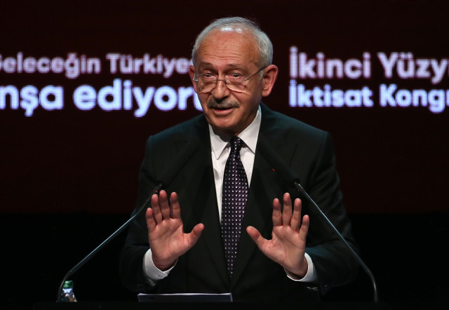 Kılıçdaroğlu ülkeyi düzlüğe çıkarmak için 4 ayaklı stratejisini açıkladı: Güçlü demokrasi, üretim, güçlü sosyal devlet, sürdürülebilirlik