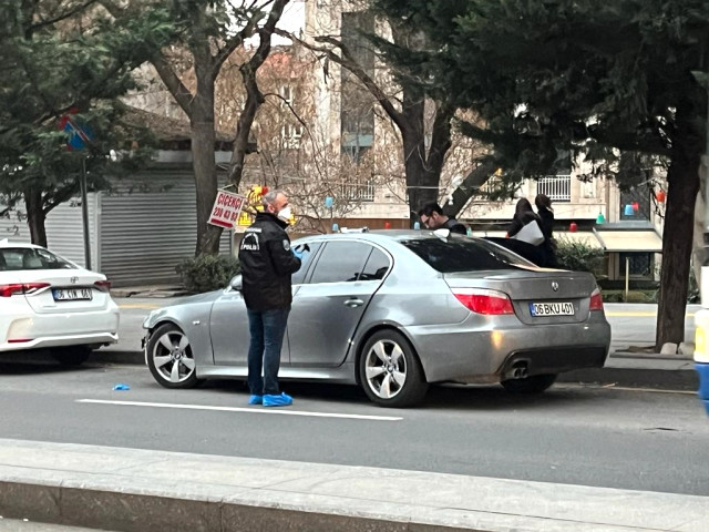 Ankara'da bankaya silahlı saldırı: 1 görevli başından yaralandı