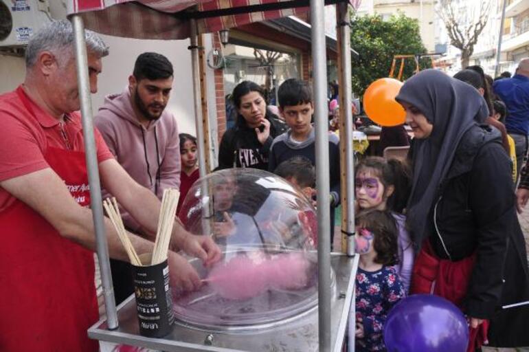 Depremi muhabbet kuşlarının çırpınmalarıyla anlamışlar