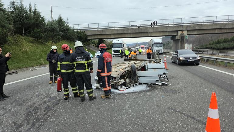 TIR’a çarpan otomobil takla attı: 2 yaralı