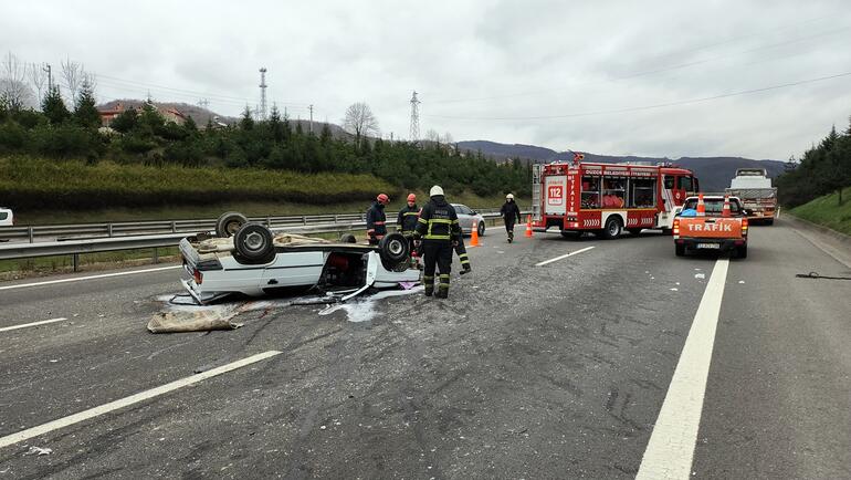 TIR’a çarpan otomobil takla attı: 2 yaralı