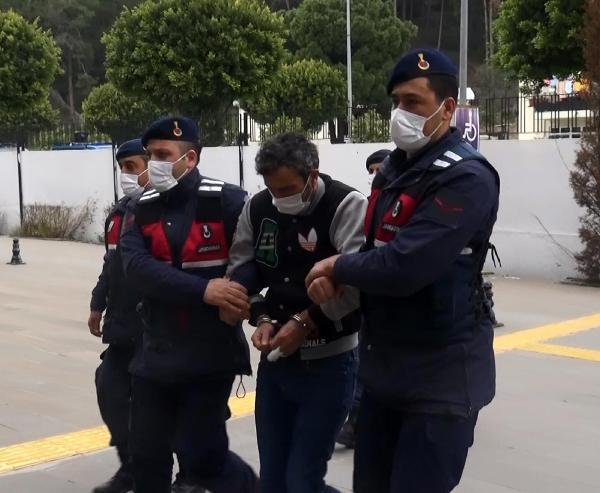 Üçlü ilişki sırasında sevgilisine sert davranan adamı öldürmüştü! Müebbeti istendi