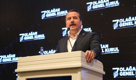 Ali Yalçın, Eğitim-Bir-Sen Genel Başkanlığı'na yeniden seçildi