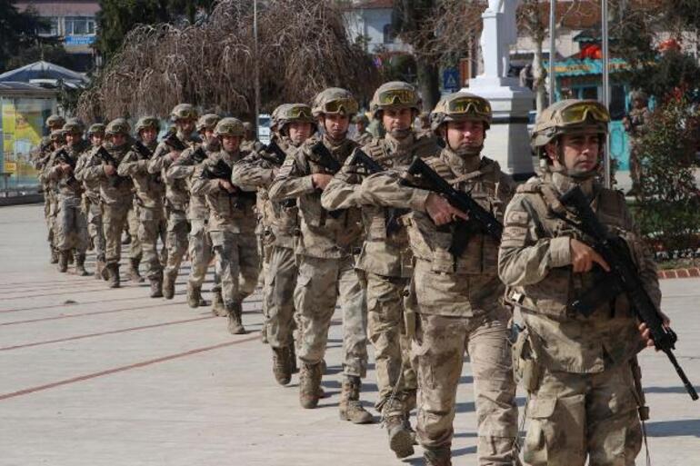 Tekirdağ'da askerlerin tarihi fotoğrafı yeniden canlandırıldı