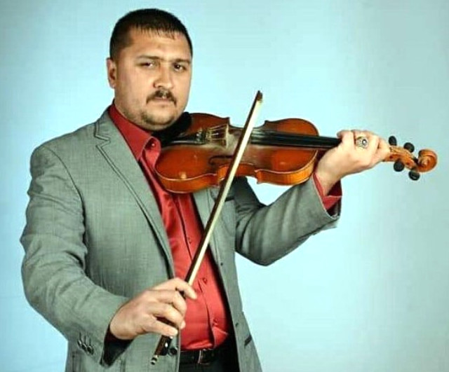 Manisa'da pompalı tüfekli saldırıya uğrayan genç müzisyen hayatını kaybetti