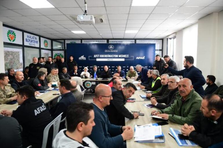 Bakan Soylu, Malatya'da değerlendirme toplantısına katıldı