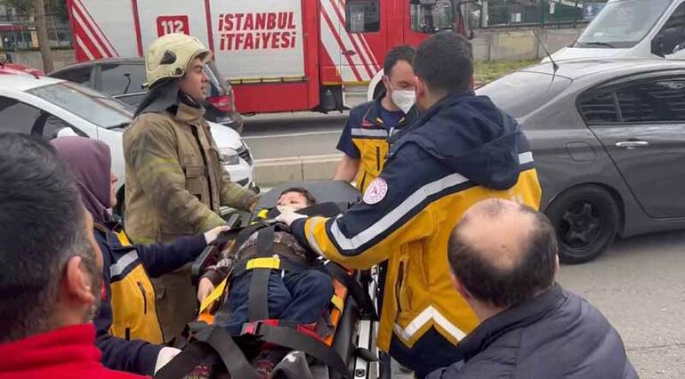 Kartal'da otomobil iki araca çarptı: 2'si çocuk 4 yaralı