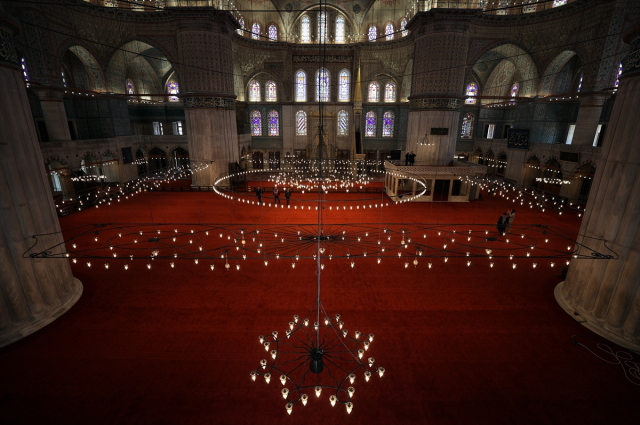 Restorasyonu tamamlandı, Sultanahmet Camii ibadete açılıyor! Son hali havadan görüntülendi