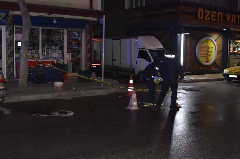 Boşanma aşamasındaki kocası tarafından çocuğunun gözü önünde öldürüldü