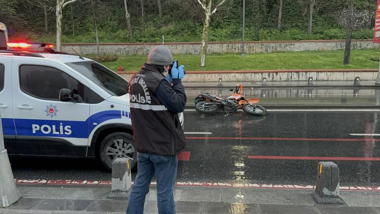 Üsküdar'da İETT otobüsüne çarpan motosikletli hayatını kaybetti