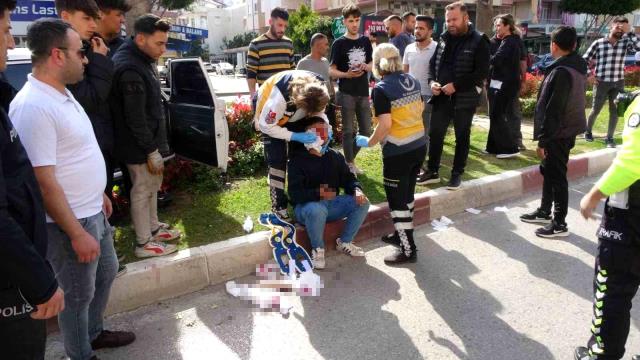 Oğlunun kaza yaptığını duyan baba, olay yerinde kalp krizi geçirdi