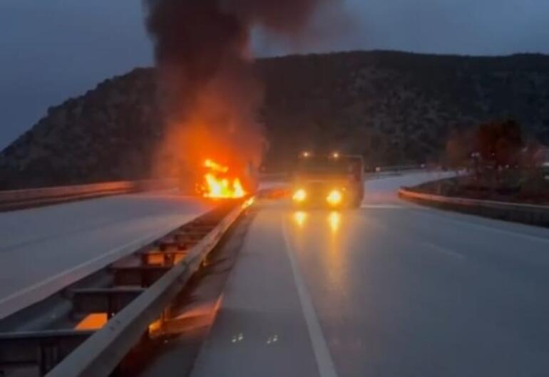 Yanan TIR'da ölen 2 kişinin kimlikleri belirlenmeye çalışılıyor