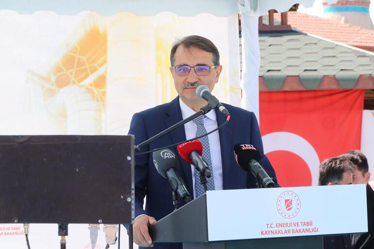 Bakan Dönmez: Terörden temizlediğimiz topraklardan bereket fışkırıyor