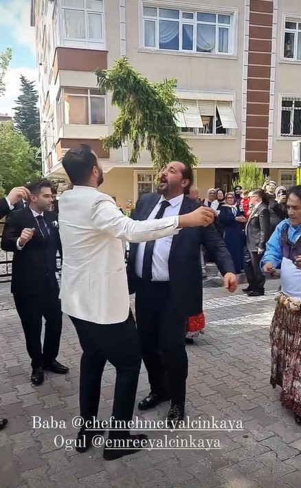 Oğlunu evlendiren Bolulu şef Mehmet Yalçınkaya, köçeklerle göbek attı