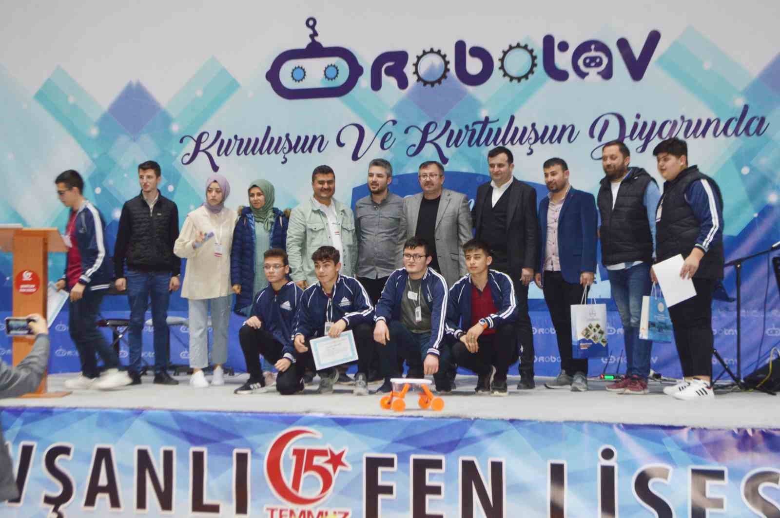 Robotlar ulusal düzeyde yarıştı