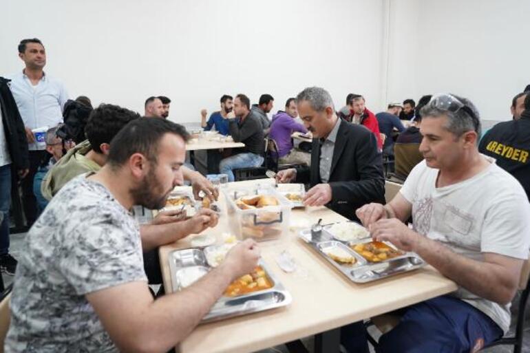 Bakan Özer: Bu hikaye bizim hikayemiz, üreten Türkiye'nin hikayesi