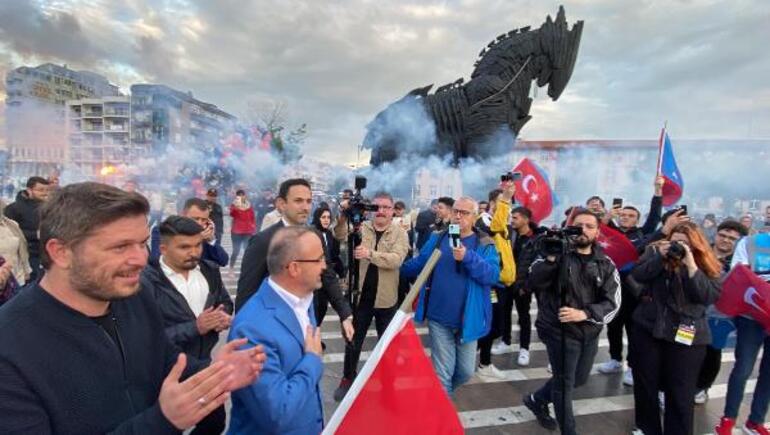 AK Parti'li Turan: Bir de şimdi kaset dedikodusu çıkardılar