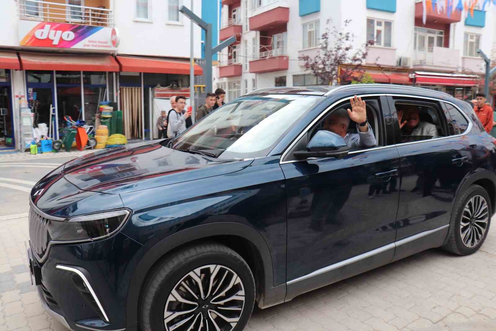 Hisarcık’ta Togg’a yoğun ilgi