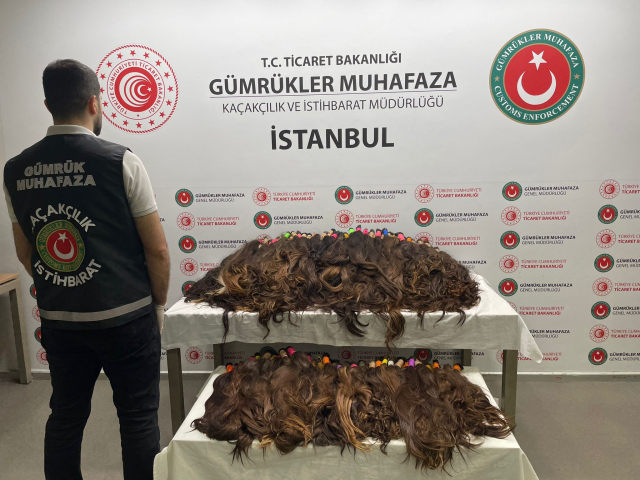 Şüpheli yolcunun bagajından 68 kilogram gerçek insan saçı çıktı