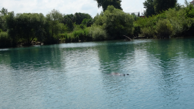 Manavgat Irmağı'nda sürüklenen kadın cesedi bulundu