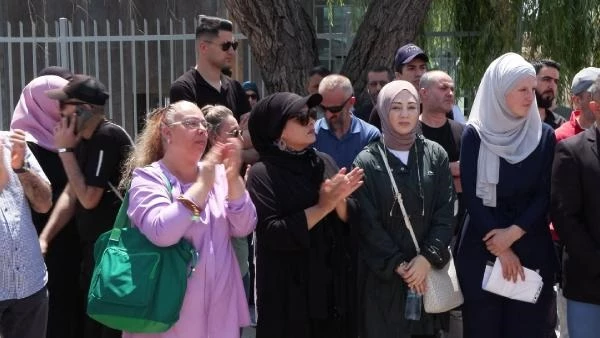 Feshane'de açılan sergi LGBT propagandası iddiasıyla protesto edildi: İvedilikle kaldırılmalı