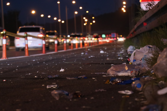 Tatilcilerin trafik yoğunluğu 2 gün sonra azaldı, geriye yollarda çöp manzaraları kaldı