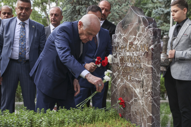 Kılıçdaroğlu'nun Merdan Yanardağ'ın serbest bırakılmasına yönelik çağrısına Bahçeli'den tepki: İhanetin serbestisi olmaz