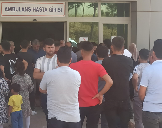 Piknik için Fırat Nehri'ne giden baba ile oğlu boğularak hayatını kaybetti: 3 kişi yaralandı