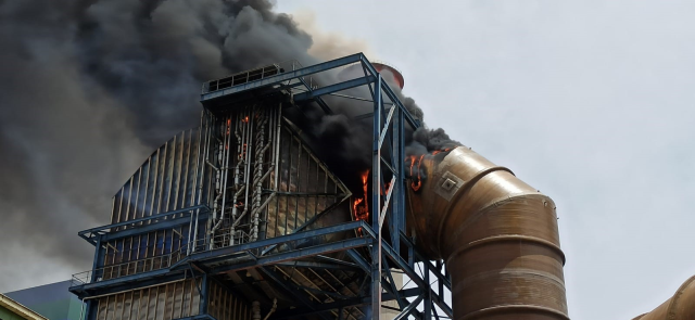 Afşin-Elbistan B Termik Santrali'nde yangın! Ekipler müdahale ediyor