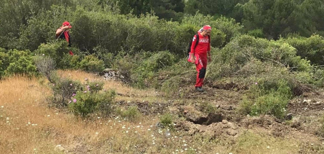 Urla'da kaybolan tur teknesi sahibinin cesedi 27 gün sonra ormanda ağaca asılı halde bulundu! İntihar ettiği düşünülüyor