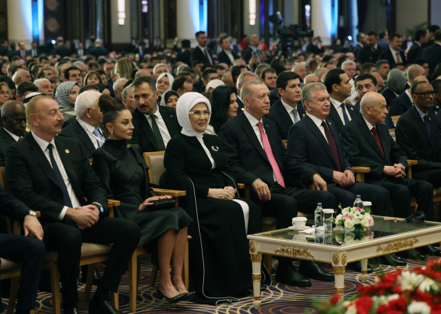 Cumhurbaşkanı Erdoğan'ın Devlet Bahçeli'ye özel teşekkürü salondan yoğun alkış aldı