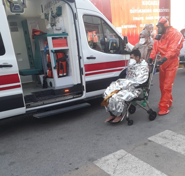 Yol kenarında baygın bulundu, hastane karantinaya alındı