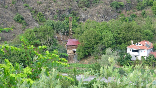 Bolu'da 3 aydır kazılan gizemli bölgeyle ilgili çok konuşulacak iddia: Mağarada çok büyük hazine var