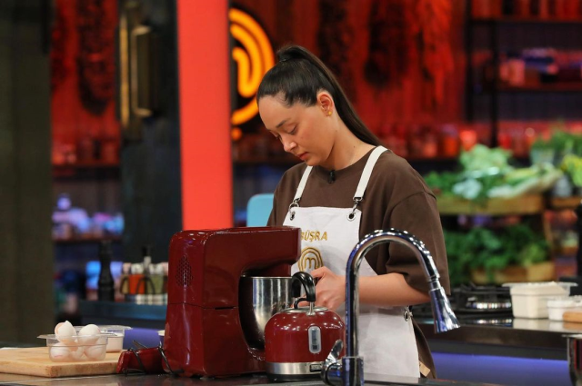 MasterChef All Star yarışmacısı Büşra, müzisyen sevgilisinden evlilik teklifi aldı