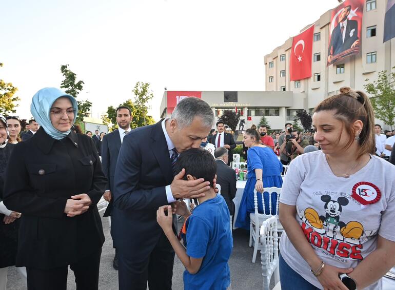 Bakan Yerlikaya: Hiçbiriniz kaçacak delik bulamayacaksınız