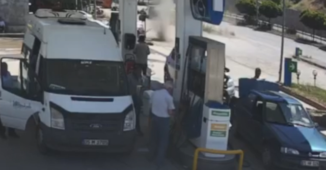 Amasya'da güneşli havada hortum oluştu! Vatandaş olan biteni güvenlik kamerasında izledi