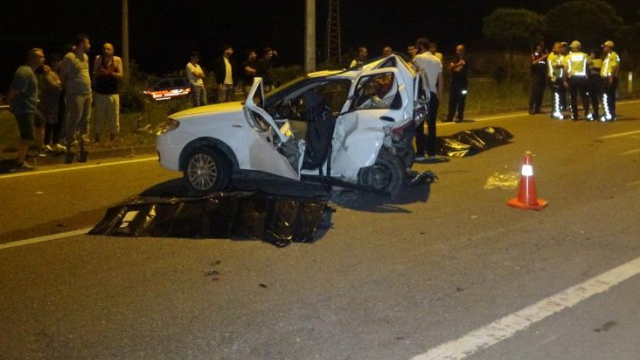 Samsun'daki trafik kazasında 3 kişi hayatını kaybetti, 2 kişi ise ağır yaralandı