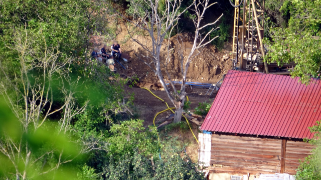 Bolu'da esrarengiz kazı! Savcılık izni verilen 15 madenci kazıyor, 24 saat kamera ile izleniyor