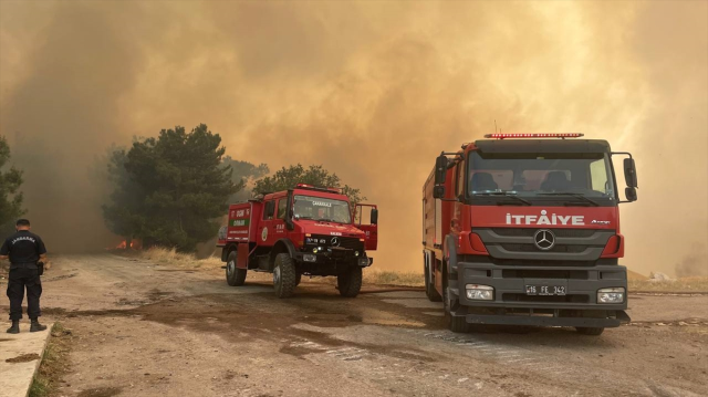 Çanakkale'de dün başlayan yangın hala kontrol altına alınamadı! Köyler tahliye ediliyor