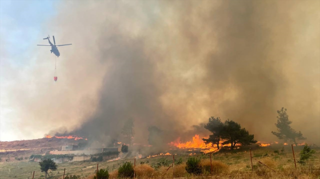 Çanakkale'de dün başlayan yangın hala kontrol altına alınamadı! Köyler tahliye ediliyor