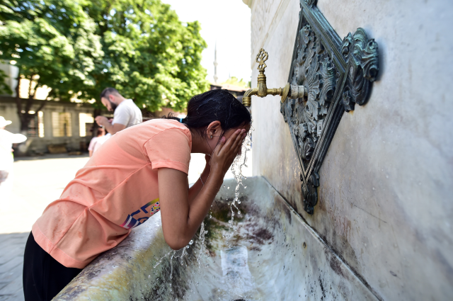 İstanbul'da rekor sıcaklık! Termometre 43 dereceyi aştı