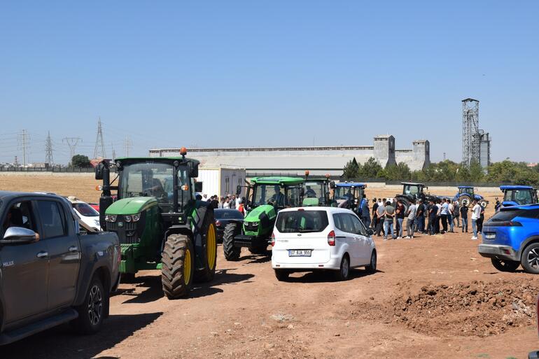 TMO'nun mısır alım fiyatına tepki gösteren çiftçilerden traktörlü eylem