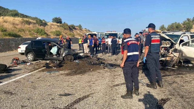 Adıyaman'da trafik kazasında 4 kişi hayatını kaybetti