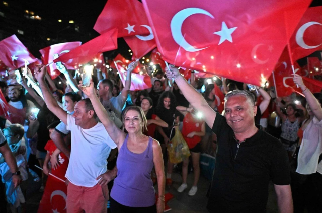 Filenin Sultanları'nın tarihi zaferi tüm Türkiye'yi sokağa döktü