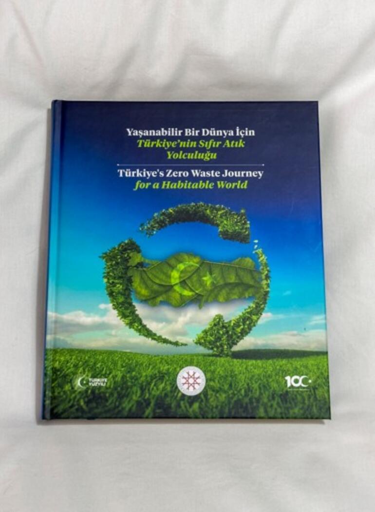 Erdoğan'dan G-20 liderlerine 'Türkiye'nin Sıfır Atık Yolculuğu' kitabı