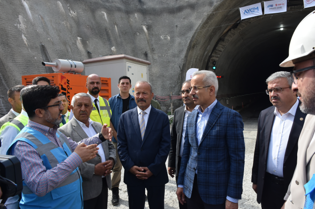 Ankara-İzmir Hızlı Tren Hattı ile 2 şehir arasındaki seyahat süresi 3 saat 30 dakikaya inecek