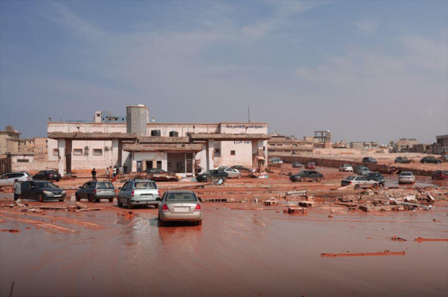 Kasırganın yerle bir ettiği Libya'nın son hali, durumun vahametini ortaya koyuyor